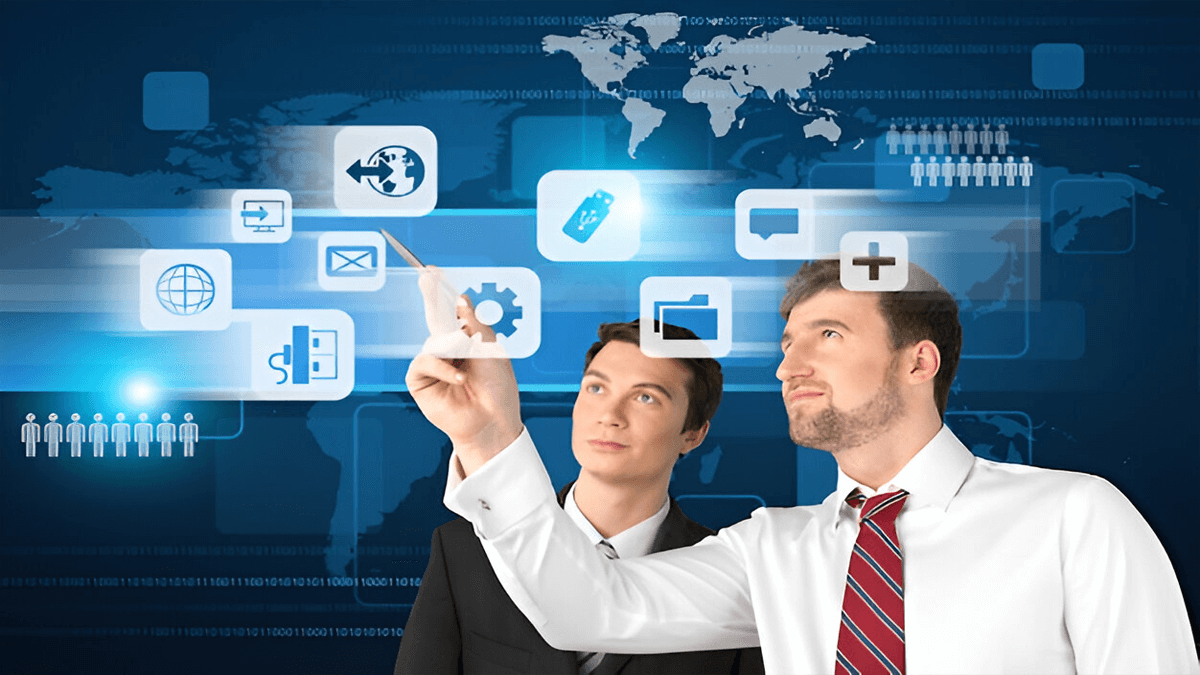informative experiences in digital age 2025